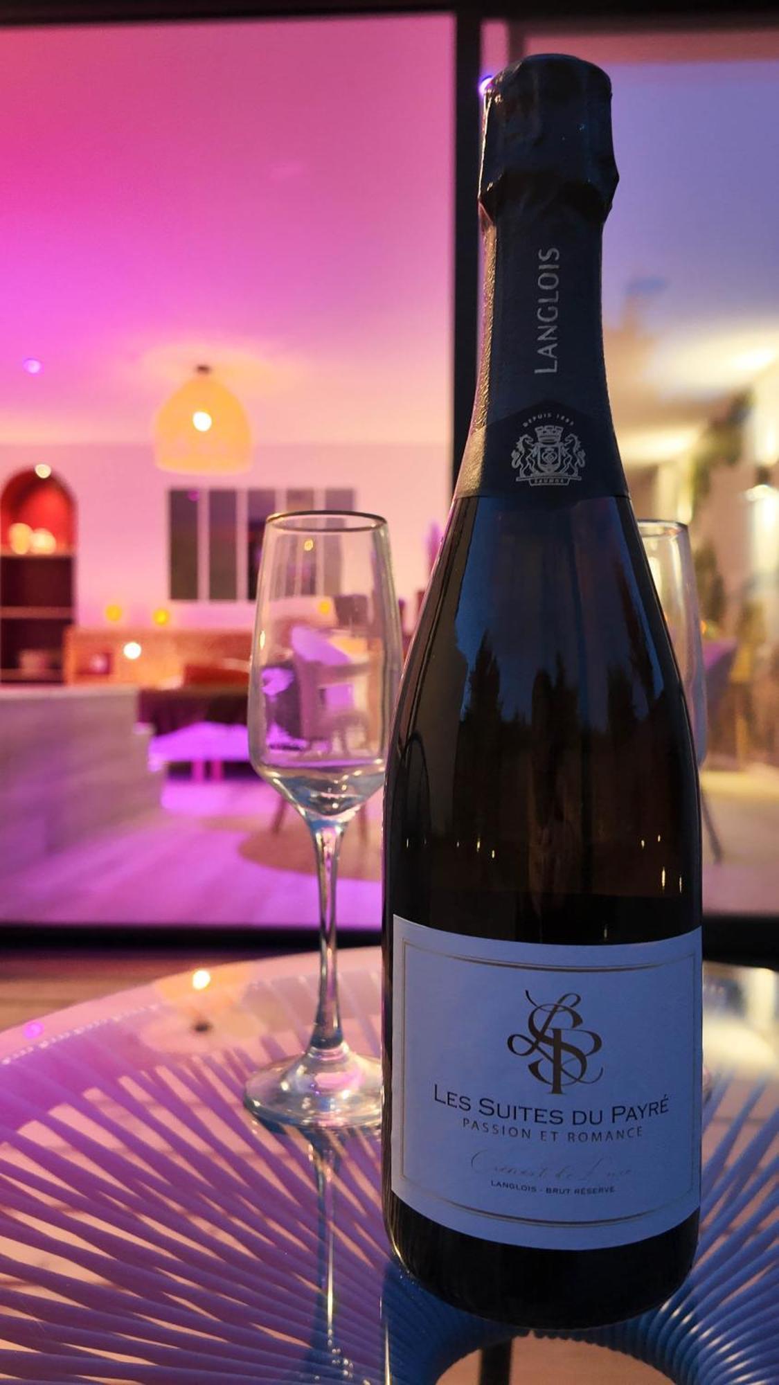 Saint-Hilaire-de-Talmont Les Suites Du Payre - Suite Romance מראה חיצוני תמונה