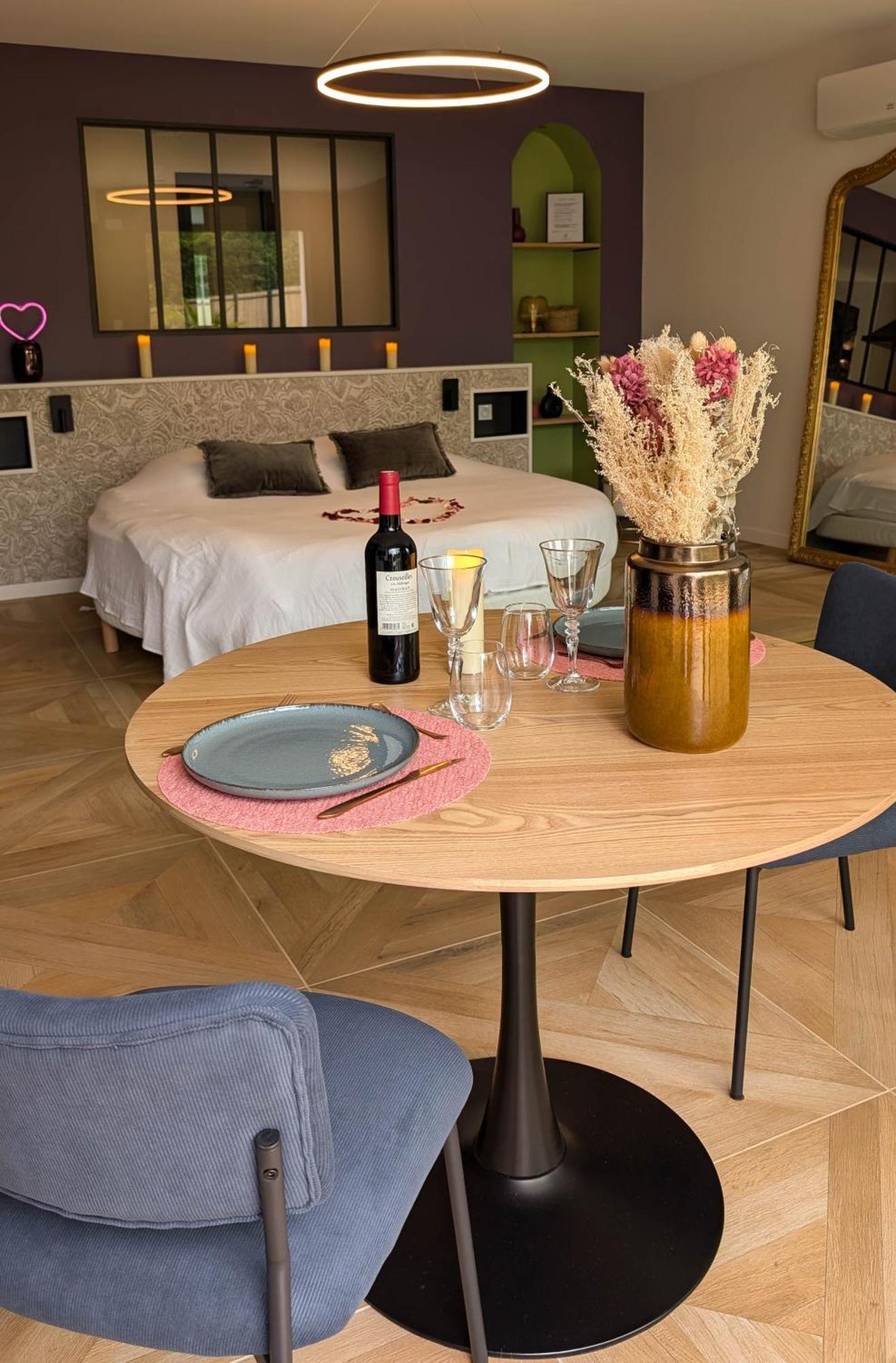 Saint-Hilaire-de-Talmont Les Suites Du Payre - Suite Romance מראה חיצוני תמונה